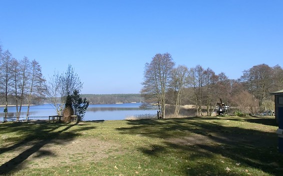 Natural Camping at Lake Ellbogensee