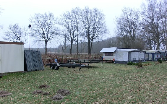 Wohnmobilstellplatz auf dem Campingplatz am Königsberger See