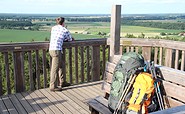 Auf dem Aussichtsturm auf dem Löwendorfer Berg, Foto: Tourismusverband Fläming e.V. / A. Stein