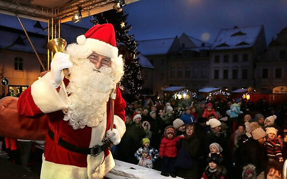 Altstadtweihnacht Luckau: Weihnachtsmarkt vom Töpferbrunnen bis zum Marktplatz