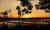Sonnenuntergang an den Peitzer Teichen, Foto: Amt Peitz, Lizenz: Amt Peitz