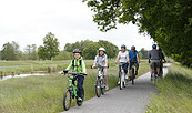 Radfahren an der Schwarzen Elster, Foto: LKEE_Kai Hüttner, Lizenz: LKEE_Kai Hüttner