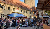 Markttreiben auf Burg Rabenstein im Fläming, Foto: Ralf Rabe