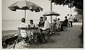 Auf der Terrasse des Restaurants Am Kap, Foto: W. Kleinow, Fotografische Vereinigung Prenzlau, Lizenz: W. Kleinow, Fotografische Vereinigung Prenzlau