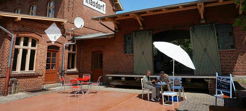 Musik-Streusel-Café im Bahnhof Klasdorf