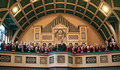 Kantatenchor in der Martin-Luther-Kirche Zeuthen, Foto: Dagmar Haase, Lizenz: Kantatenchor Zeuthen e.V.