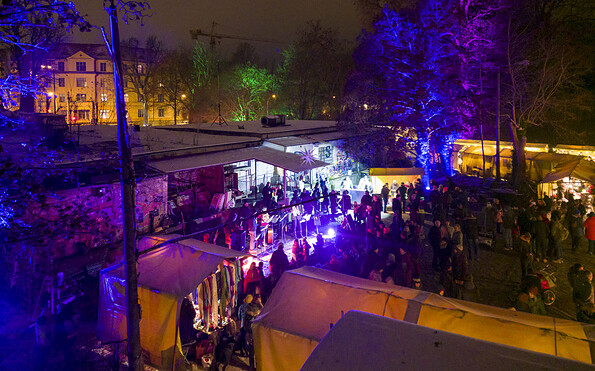 Nikolausmarkt auf dem Lottenhof, Foto: André Stiebitz, Lizenz: Potsdam Marketing und Service GmbH