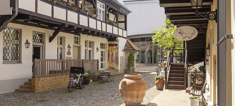 Potsdamer Hinterhöfe