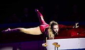 Handstand Akrobatin Olga aus Griechenland , Foto: Heidi Spindler