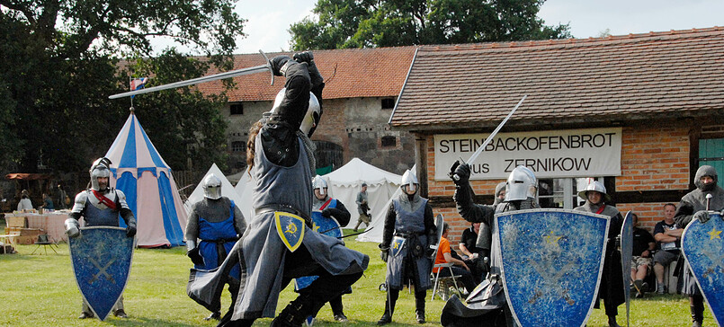 Ritterfest Zernikow: Magie des Mittelalters