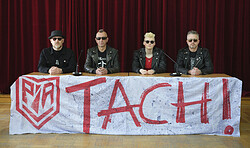Pia United - Tach!