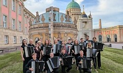 Das Landesjugendakkordeonorchester Brandenburg zu Gast in der Kirche Ziethen