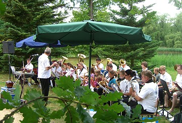 Pfingstkonzert des JBO im Schlosspark