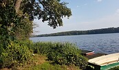 Angelkähne am Zeesener See, Foto: Petra Förster, Lizenz: Tourismusverband Dahme-Seenland e.V.