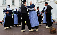 Holzschuhtanz beim Orangefest, Foto: Urte Voigt, Lizenz: TKO gGmbH