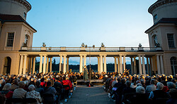 Die Fledermaus | Schlosshof Rheinsberg