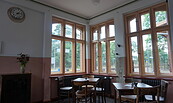 Café im Bahnhof Klasdorf, Foto: Fanny Raab, Lizenz: Tourismusverband Fläming e.V.