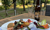Sommer-Barbecue, Foto: INSELHOTEL Potsdam, Lizenz: INSELHOTEL Potsdam