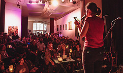 Poetry-Slam / Kiez Poeten - Poetry im Gartenzimmer Glaube