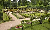 Rosengarten im Park Charlottenhof, Foto: Achim Bednorz, Lizenz: SPSG