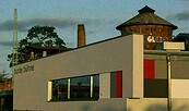 Bunte Bühne am GLEIS 3, Foto: LÜBBENAUBRÜCKE