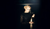Aleksandra Mikulska am Klavier, Foto: Irene Zandel, Lizenz: Aleksandra Mikulska