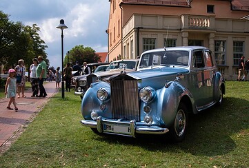 Klassiker im Kloster - die Oldtimer-Show in Kloster Lehnin!