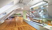 Vitrine Museumswerkstatt, Foto: museum oder spree, Lizenz: museum oder spree