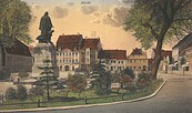 Historische Ansichtskarte des Lübbener Marktplatzes mit Paul-Gerhardt-Denkmal, Foto: Sammlung Museum Schloss Lübben, Lizenz: Stadt Lübben (Spreewald)