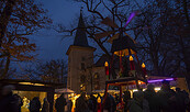 Böhmischer Weihnachtsmarkt auf dem Weberplatz Babelsberg, Foto: Benjamin Genz, Lizenz: PMSG Potsdam Marketing und Service GmbH