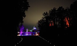 Marmorpalais: Königliches Leuchten am Heiligen See