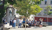 Kräuterführung Marktplatz Teltow, Foto: Stadt Teltow, Lizenz: Stadt Teltow