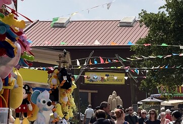 Großes Heidelbeer-Festival