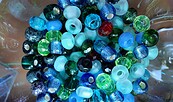 Schmuckperlen aus Glas, Foto: Victoria Czinczel, Lizenz: REGiO-Nord mbH
