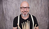 Micha Maass „In 80 Takten um die Welt“ (Medizin nach Noten), Foto: Uwe Arens