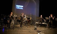 Ensemble Rot, Foto: Marc Doradzillo, Lizenz: Kulturzentrum GmbH
