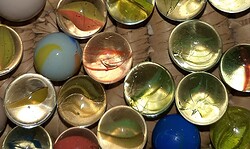 Glasklarer Spaß für kleine Entdecker - Museumsführung für Kinder im Glasmuseum Neuglobsow