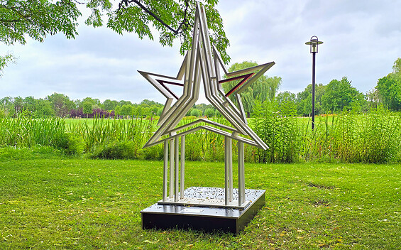 Peter Löffler – Geometrie und Symmetrie