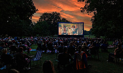 Open Air Kino im Schlosspark