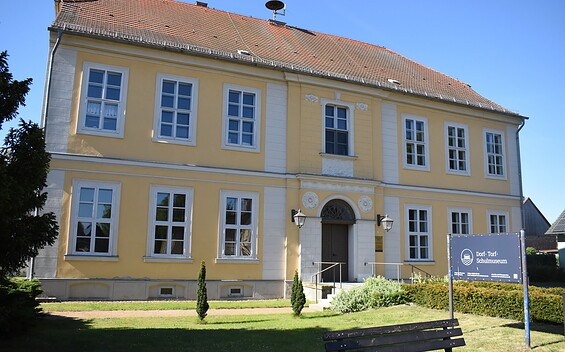 Offenes Museum & Spielenachmittag im Gutshaus Protzen
