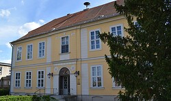 Vernissage mit Werken von Andrea Schulz im Gutshaus Protzen