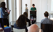 Barbara Gribnitz im Vortrag, Foto: Stiftung Kleist-Museum