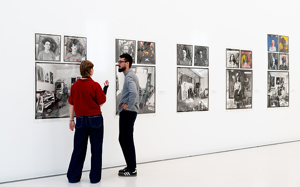 Ausstellungsansicht, Karin Wieckhorst. Begegnungen, BLMK Cottbus, 2025, Foto: Bernd Schönberger, Lizenz: BLMK