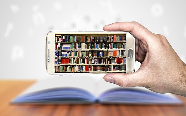 Books, Foto: Datronicsoft