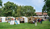 Sommergalerie Schloss Diedersdorf, Foto: Maria Kapa, Lizenz: KMP Kunst Markt Portal
