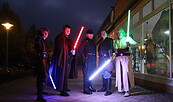Star-Wars-Cosplayer von Saxony Outpost e.V. vor der Bibliothek , Foto: Zookultur/ Pia Gutsche