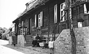 Dorfleben in Wilmersdorf 1937, Foto: Förderverein Scheunenkirche Wilmersdorf/ Anna von Buch, 1937, Scan: Ronald Mundzeck, 2021, Lizenz: Förderverein Scheunenkirche Wilmersdorf