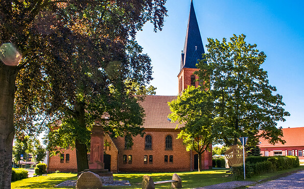 Kirche Friedrichswalde, Foto: Michael Mattke, Lizenz: Amt Joachimsthal(Schorfheide)