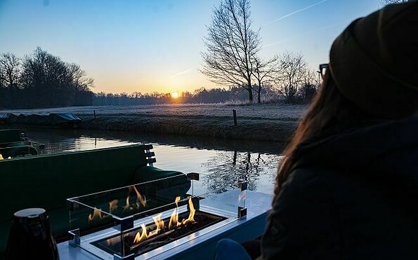 Winterliche Kahnfahrt, Foto: Ron Petraß, Lizenz:  Amt Burg (Spreewald)