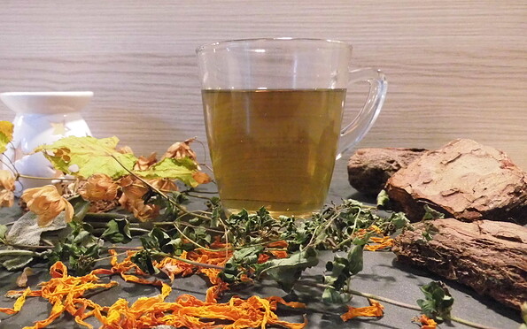 Kräutertee, Foto: Ute Bernhardt, Lizenz: Ute Bernhardt